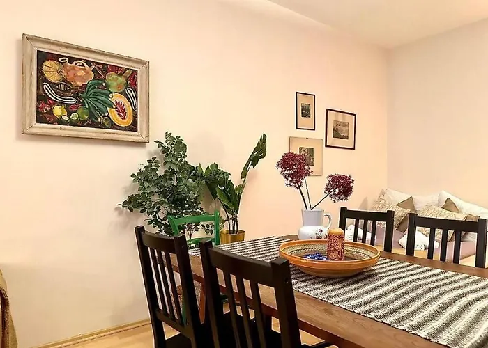 Apartamento Next To First District, Traditional *